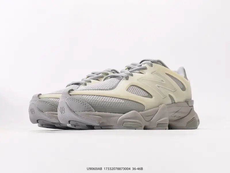 New Balance Chaussures de sport Rétro Classique Daim U9060IAB #17332078873004